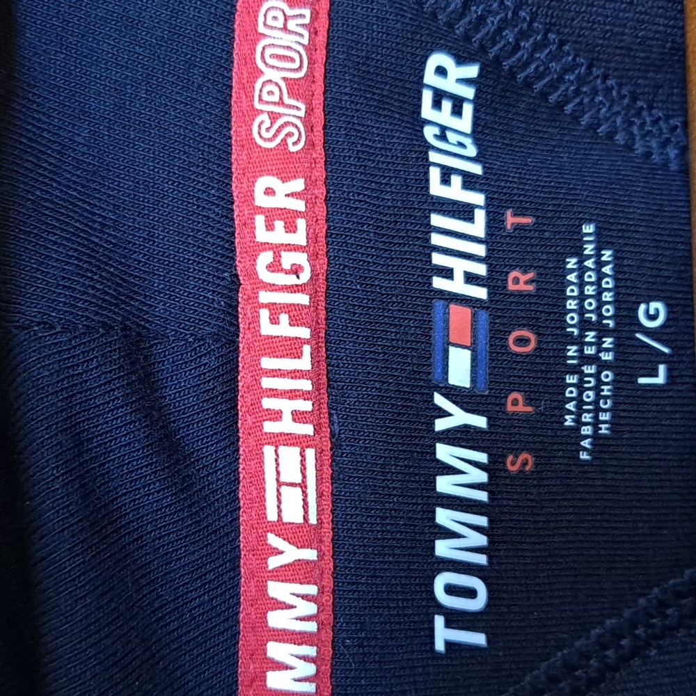 Tommy Hilfiger Women's Premium Performance Pullover Fleece | Size Large - Picture 3 of 11